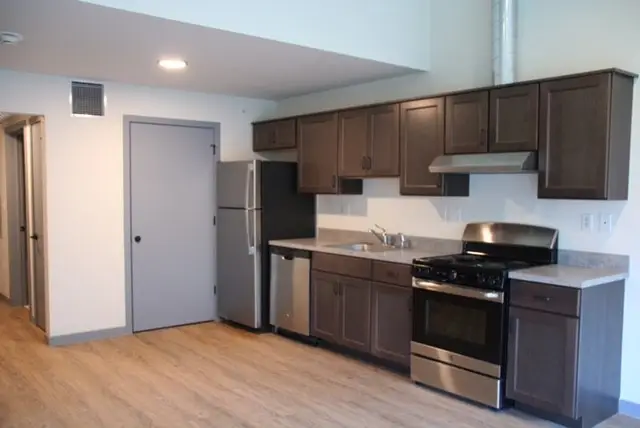 West End Lofts, image 3
