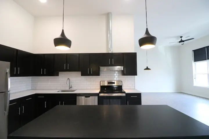 West End Lofts II, image 2